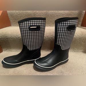 Rain boots. Women’s size 7